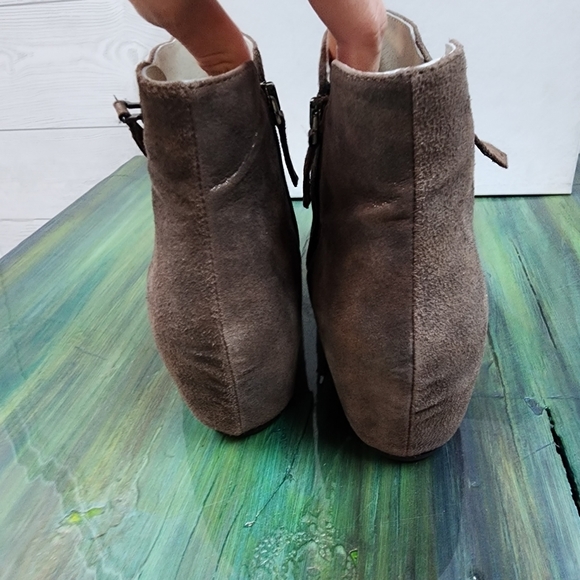 French Sole NY Magic Booties - Picture 4 of 8